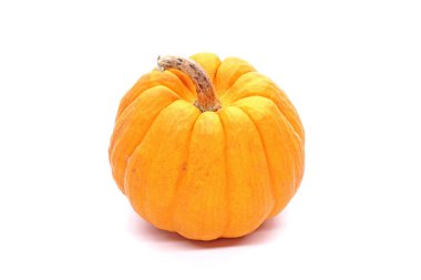 Cadılar Bayramı için balkabağı, beyaz arka planda izole                               