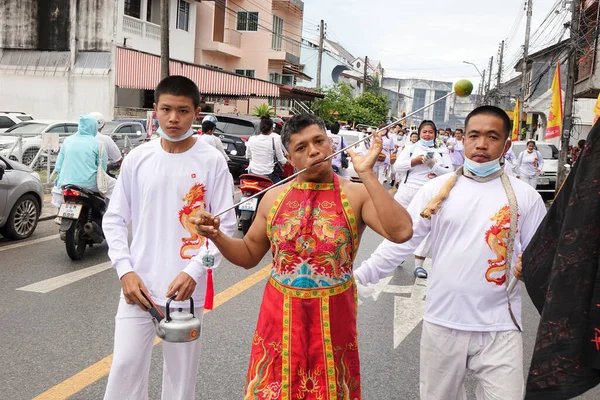 Phuket Таїланд Жовтня 2018 Парад Вегетаріанського Фестивалю Показує Девоте Особу — стокове фото