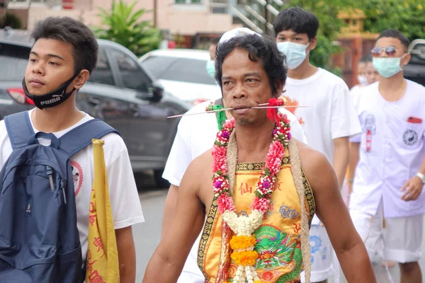 Phuket Таїланд Жовтня 2018 Парад Вегетаріанського Фестивалю Показує Девоте Особу — стокове фото