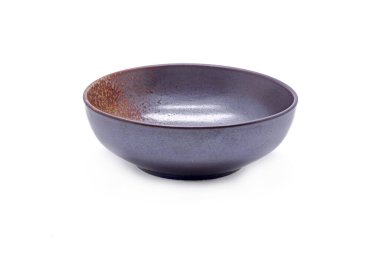 Japon çorba kasesi beyaz arka planda izole edilmiş. Japon antika tarzı boş çorba kasesi. 