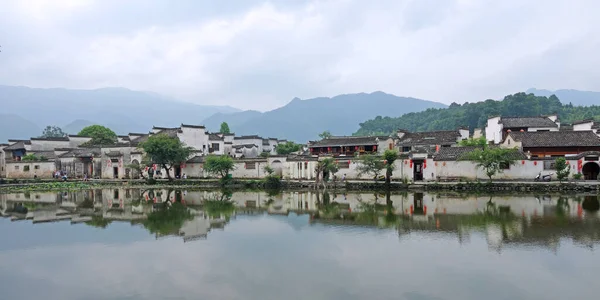 Waterreflectie Van Hongcun Dorp Ochtend Hongcun Village Anhui China Een — Stockfoto