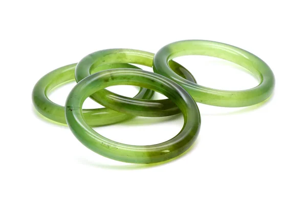 Schöne Grüne Jade Armband Isoliert Auf Weißem Hintergrund — Stockfoto