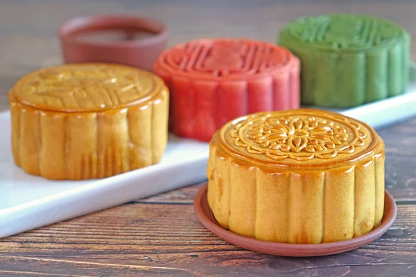 케이크 Mooncake 중국의 제과점으로 전통적으로 기간에 먹는다 축제는 구경을 것이다 — 스톡 사진