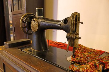 The antique sewing machine