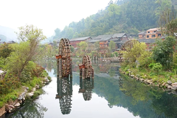 Zhaoxing Dong Zai Antigua Ciudad Zhao Xing Village Niebla Mañana —  Fotos de Stock