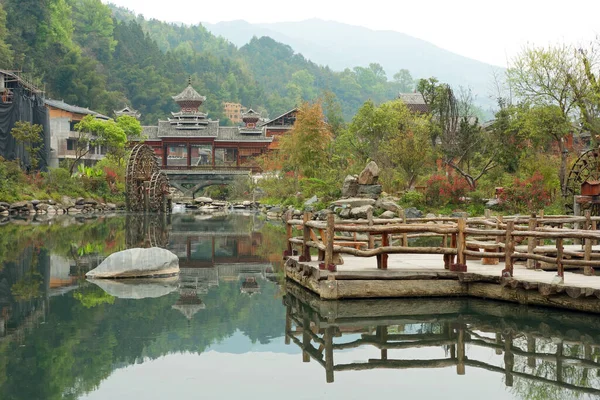 Zhaoxing Dong Zai Antigua Ciudad Zhao Xing Village Niebla Mañana — Foto de Stock