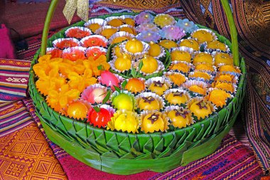 Famous Thai auspicious desserts : Nine mixed Thai sweetmeat (Sa Ne Jan, DaraThong, Thong Chompoo Nuch, Tong Ek , Thong Yip, Thong Yod and Foi Thong, Look Chup, Chor Pagakrong) for all Thai Festivals. clipart