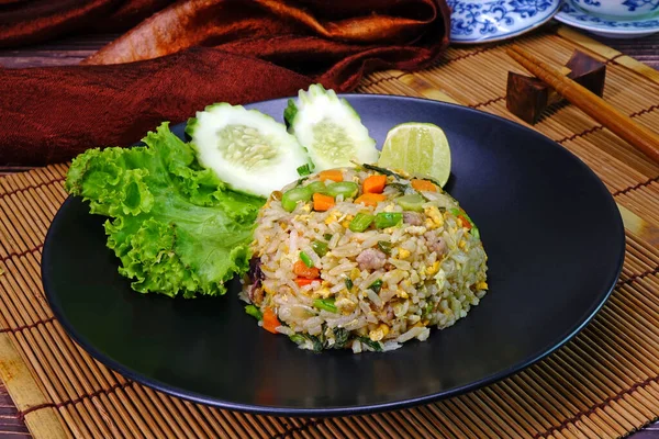 Nasi Goreng Yangzhou Nasi Goreng Yangzhou Adalah Sebuah Hidangan Nasi — Stok Foto