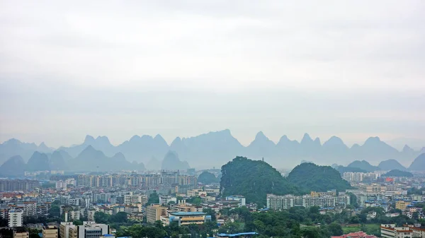 Guilin Hermoso Paisaje Urbano Largo Del Río Lijiang Ciudad Guilin — Foto de Stock