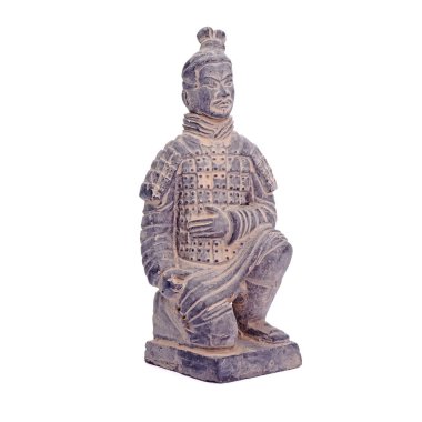 Çin İmparatoru Qin 'in Terracotta Ordu heykelleri. Beyaz arkaplanda izole