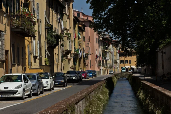 Canal Água Perto Centro Lucca — Fotografia de Stock