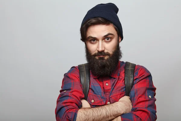Yakışıklı sakallı adam portresi — Stok fotoğraf
