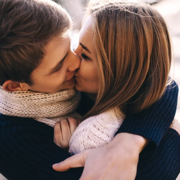Close up teenager couple in love Kissing — Stock Photo, Image