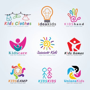 Çocuklar logo vektör yaratıcı konsept sanat set tasarımı