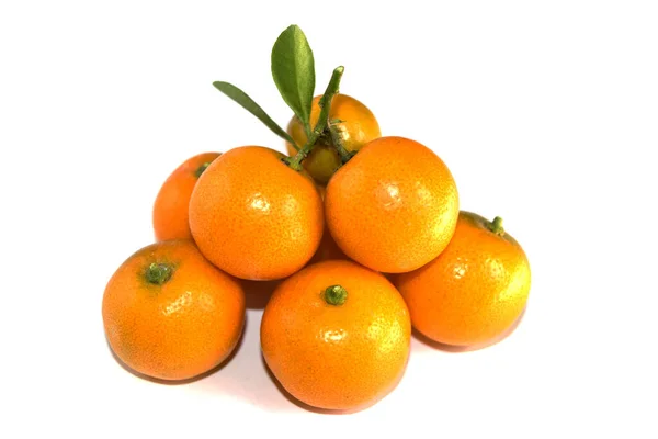 Naranja Fruta Hoja Verde Aislados Sobre Fondo Blanco —  Fotos de Stock