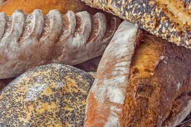 ekmek ve rulolar kompozisyonu 