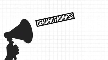 Sosyal adalet farkındalığı ve protesto girişimleri için şebeke zemininde güçlü bir tipografi ile eşitliği savunan megafon grafik savunucusu.