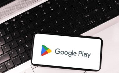 Google Play, arka planda dizüstü bilgisayarla ekranda oynat. Ünlü uygulama platform editör arkaplanı indiriyor