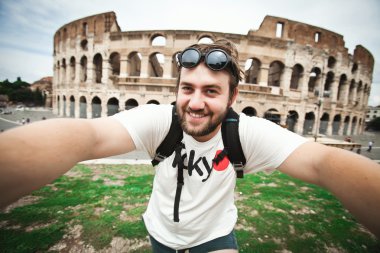 Selfie sakallı adam turist Roma