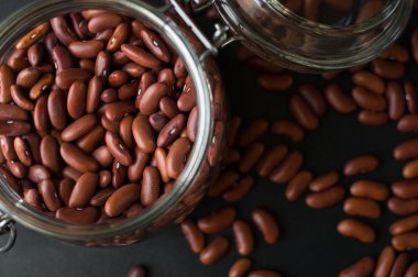 Kırmızı barbunya fasulyesi ile arka plan, yakın çekim