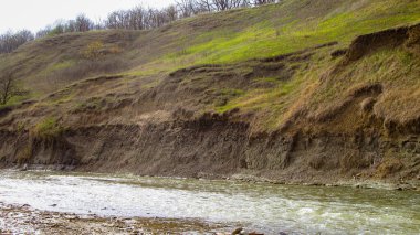 Podkumok nehrinin yüksek yamacı, Canon