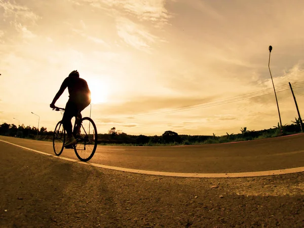 Abends Wird Auf Fahrrädern Trainiert Sport Der Natur Hintergrund Das — Stockfoto