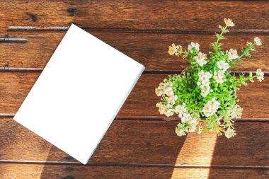 Projeye gerektiğinde içerik eklemek için boş kağıt ya da kopyalama alanı.