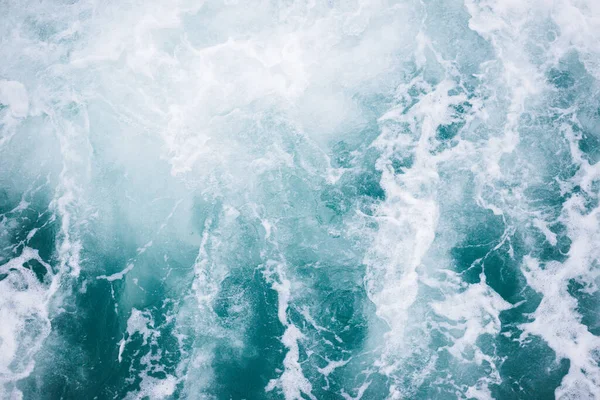 泡で海の波トップビュー — ストック写真