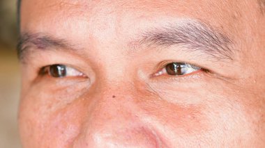 asyalı erkek yüz yakın