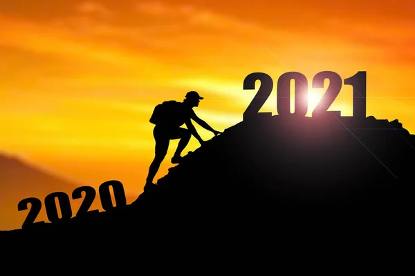 Välkomna God Jul Och Gott Nytt 2021 Silhouette Man Från — Stockfoto