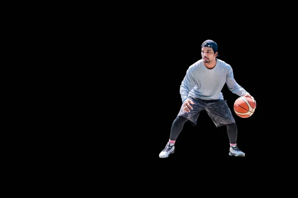 Asiatische Mann Spielt Basketball Freizeitkleidung Auf Farbigem Hintergrund Mit Clipping — Stockfoto