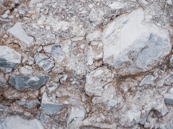 Gypsum lumps mined from a mine in Thailand are white.