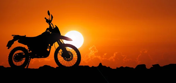 Silhouette Motocross Motorcycle Adventurous Tourist Evening — Stock Photo, Image