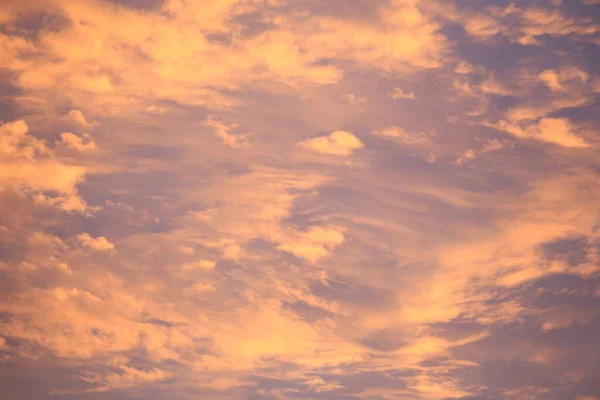 Colorato Cielo Nuvoloso Bello Come Sfondo Astratto — Foto Stock