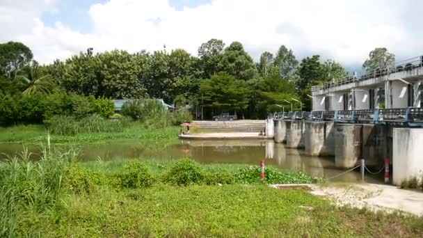 Små Dammar Blockerar Kanaler Landsbygdsområden Thailand — Stockvideo