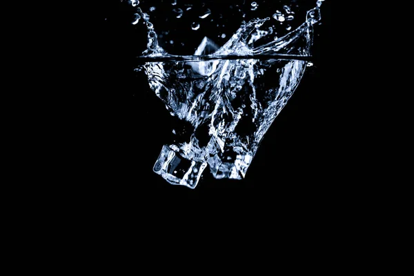 Water Splash Abstract Shape Ice Cubes Isolated Black Background — Stock Photo, Image