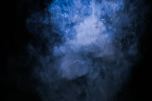 Unscharfe Linse Blauer Rauch Auf Schwarzem Hintergrund Zur Hintergrundnutzung Hintergrundbild — Stockfoto
