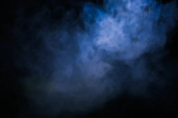 Unscharfe Linse Blauer Rauch Auf Schwarzem Hintergrund Zur Hintergrundnutzung Hintergrundbild — Stockfoto