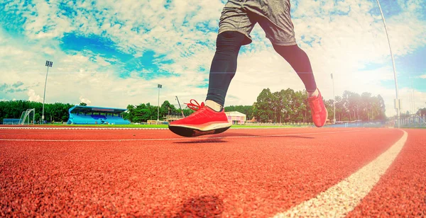 Runner Training Treadmill Field Posture Runner Stadium Date August 2021 — Stock Photo, Image