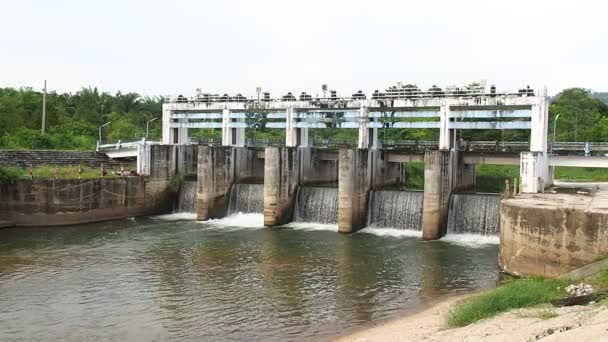 Medium Sized Dam Rural Thailand Small Dams Block Canals Rural — Stock Video