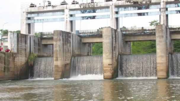 태국의 지역에 크기의 댐이다 지역의 운하를 — 비디오