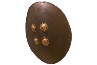 Bu yuvarlak kalkan koyu deri bir yüzeye ve dört dekoratif metal takıma sahiptir. Bir müzede sergileniyor, tarihi eserler ve tasarım sergileniyor..