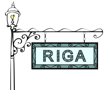 Riga retro vintage işaretçi sokak lâmbası direği.