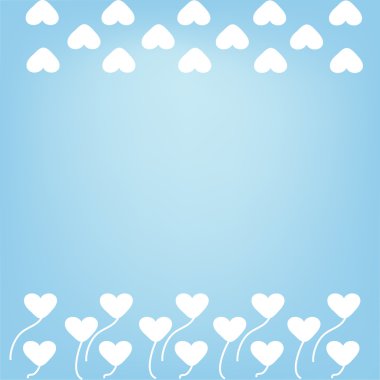 Bulutlar ve çim bir kalp romantik arka plan şeklinde