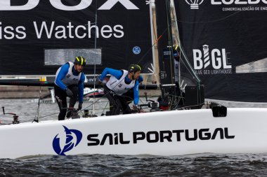 Saint-Petersburg aşırı yelkenli serisi