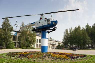 Helikopter anıt Airport Uhta