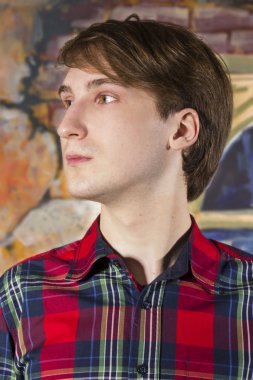 Beyaz bir adam portresi