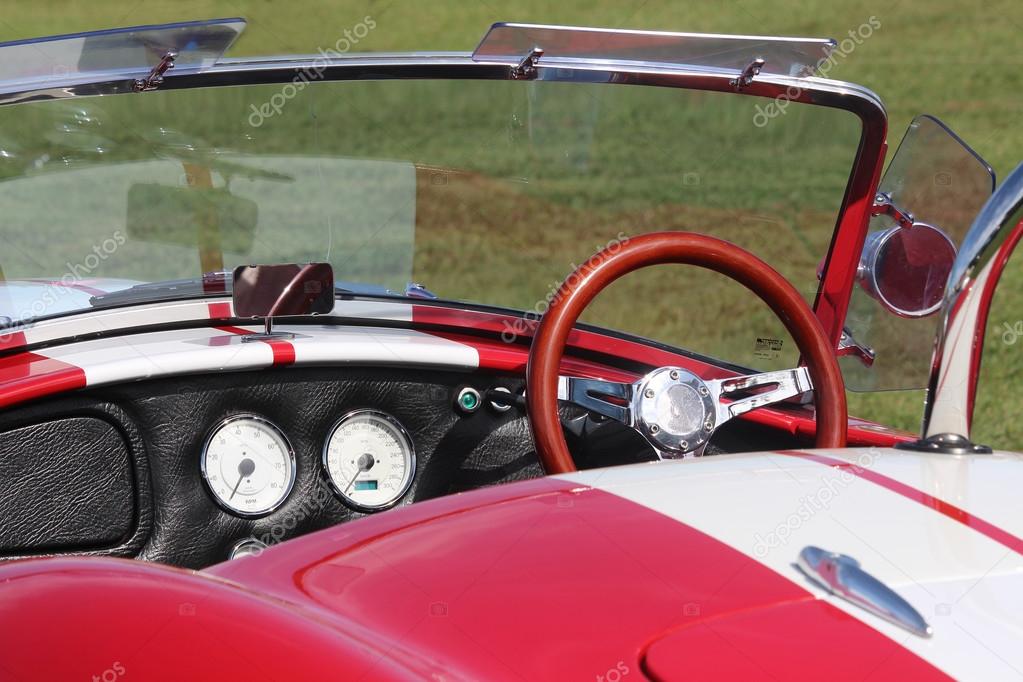{Armaturenbrett oldtimer
53} Altes Modell Sport Auto Ac Cobra auf dem Festival Highland ... | {Armaturenbrett oldtimer
53}