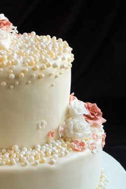 şeker gül ve inciler closeup ile pasta