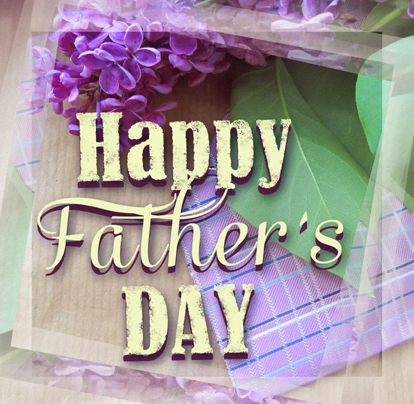 美丽的紫色丁香和领带为父亲节。贺卡。父亲的一天庆祝的抽象的概念背景 — 图库照片